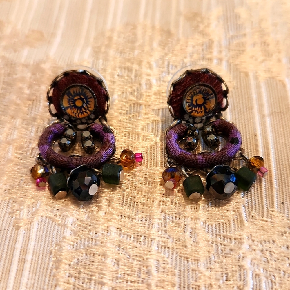 Ayla Barr style post earrings